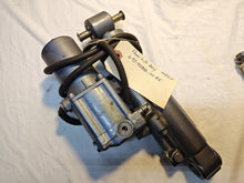 Load image into Gallery viewer, Yamaha Outboard power trim and tilt Assembly 6H5-43840-04-ek